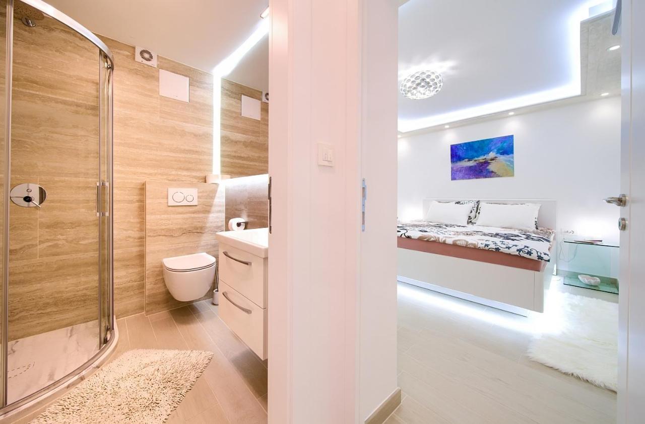 Casa Aurelia - Mali Tone Lägenhet Krk Town Exteriör bild